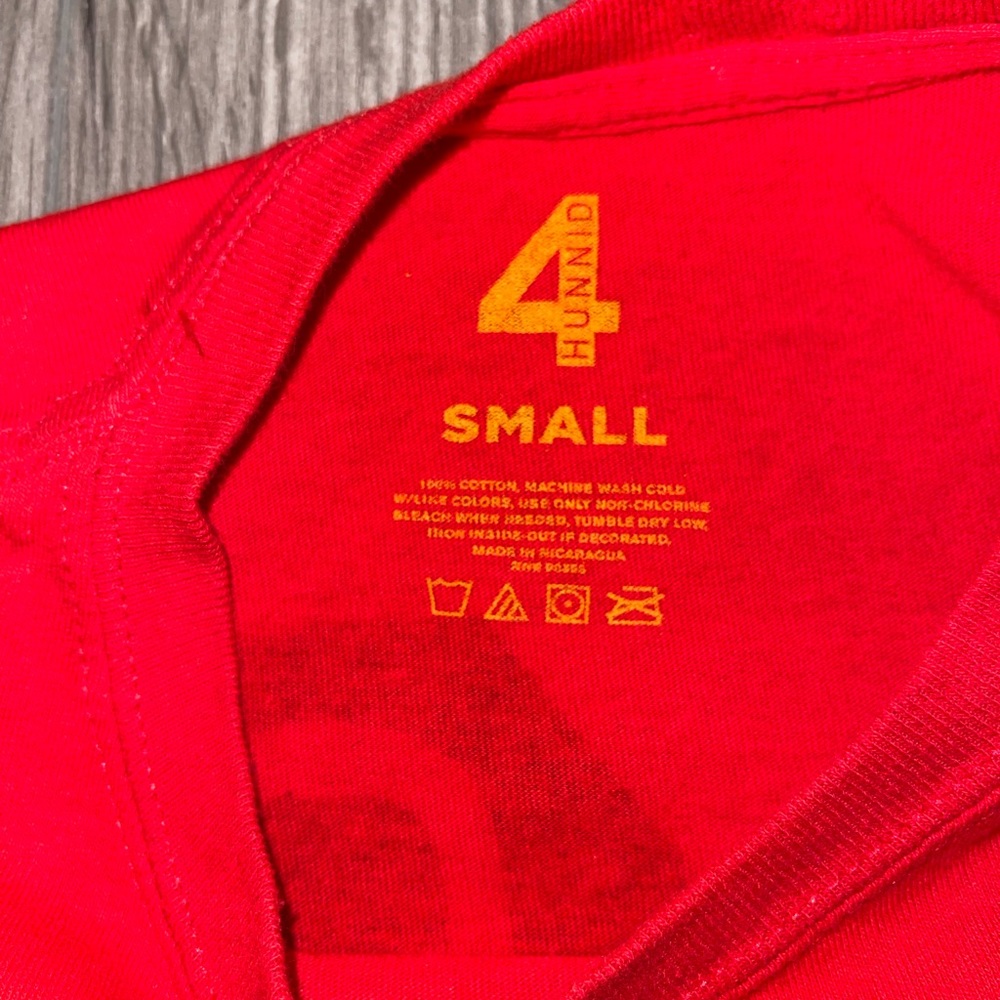4 Hunnid Men’s Size Small Shirt - Picture 3 of 5